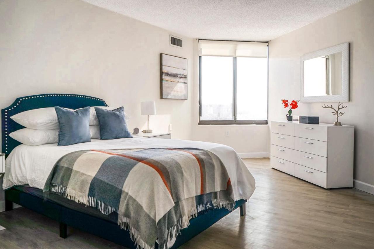 Short Term Rentals At The Park At Trowbridge Senior Community Southfield Exterior foto