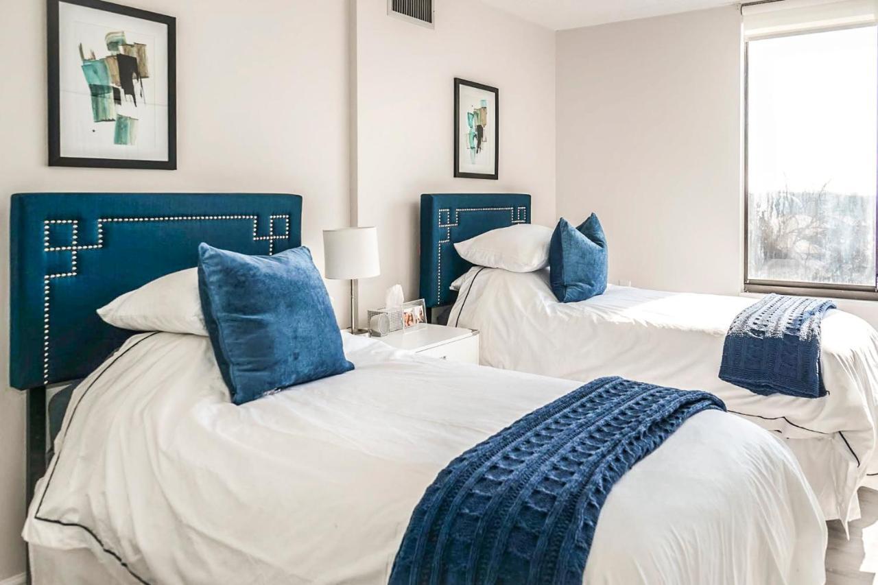 Short Term Rentals At The Park At Trowbridge Senior Community Southfield Exterior foto