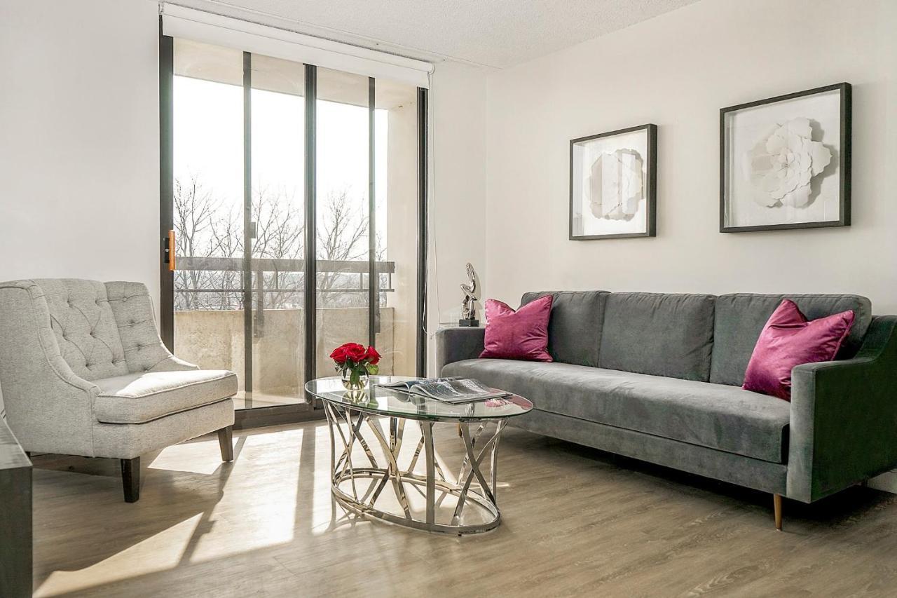 Short Term Rentals At The Park At Trowbridge Senior Community Southfield Exterior foto