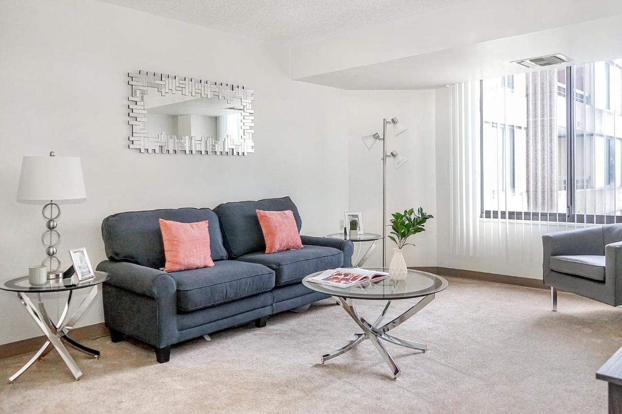 Short Term Rentals At The Park At Trowbridge Senior Community Southfield Exterior foto
